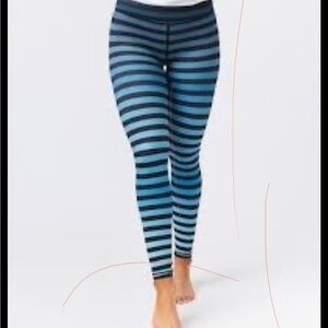 Zyia Light and Tight Ombré Striped 7/8 Leggings